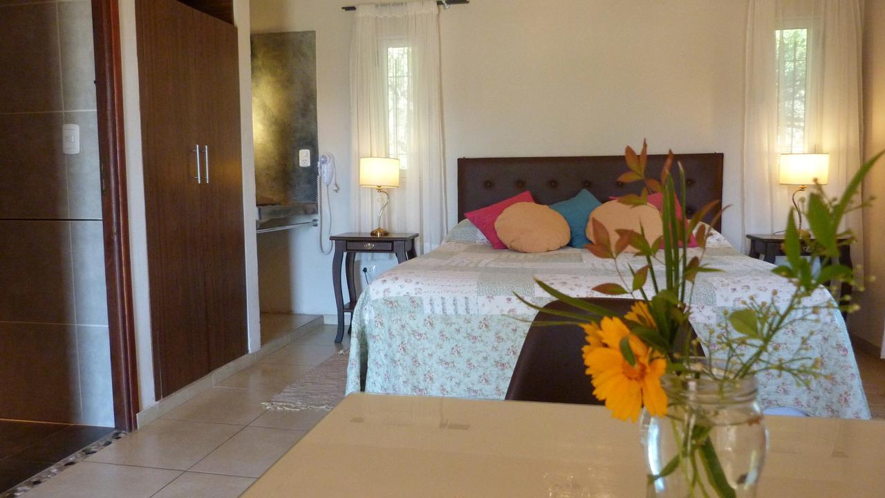 Cortaderas Suites & Tenis Nono Exterior photo
